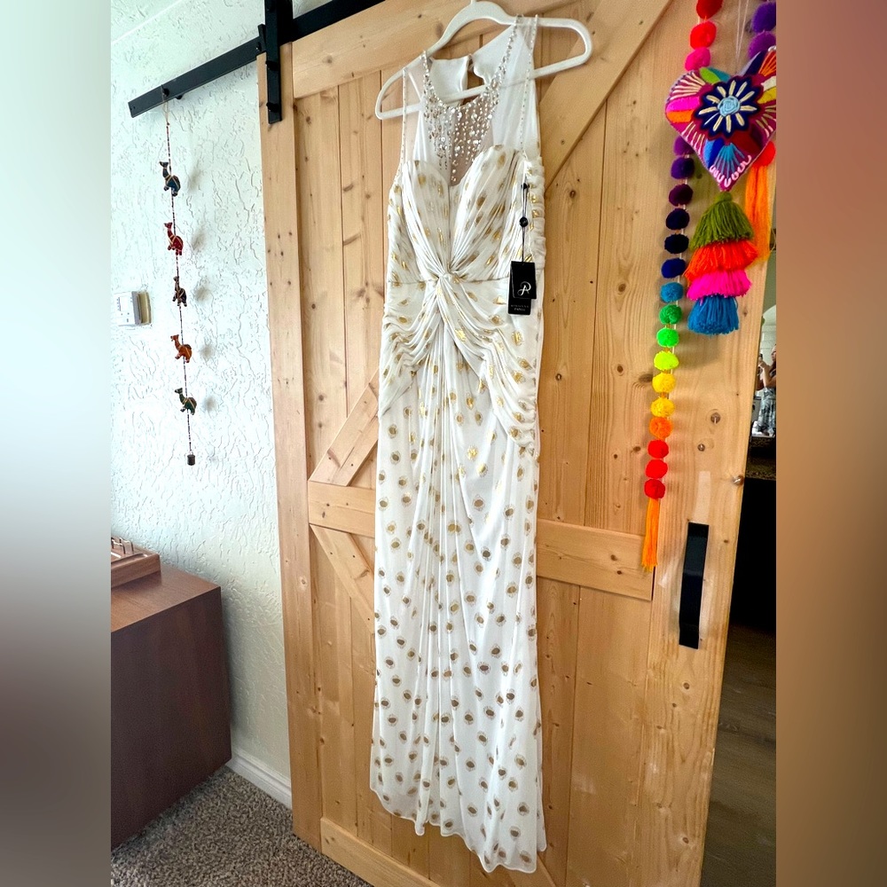 Adrianna Papell White and Metallic Gold Gown